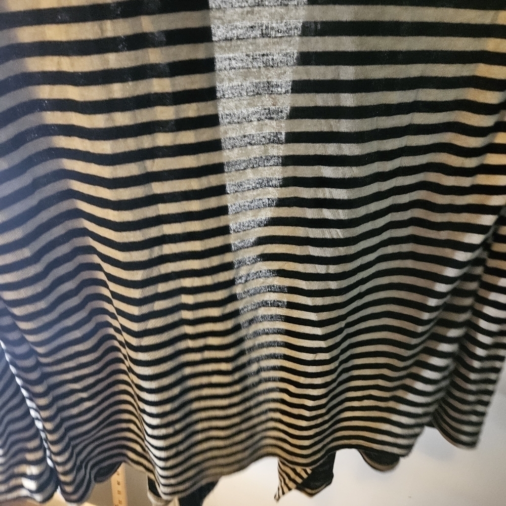 Hanger 55 Women's Size Large Open Cardigan Striped Black & White - Picture 11 of 11